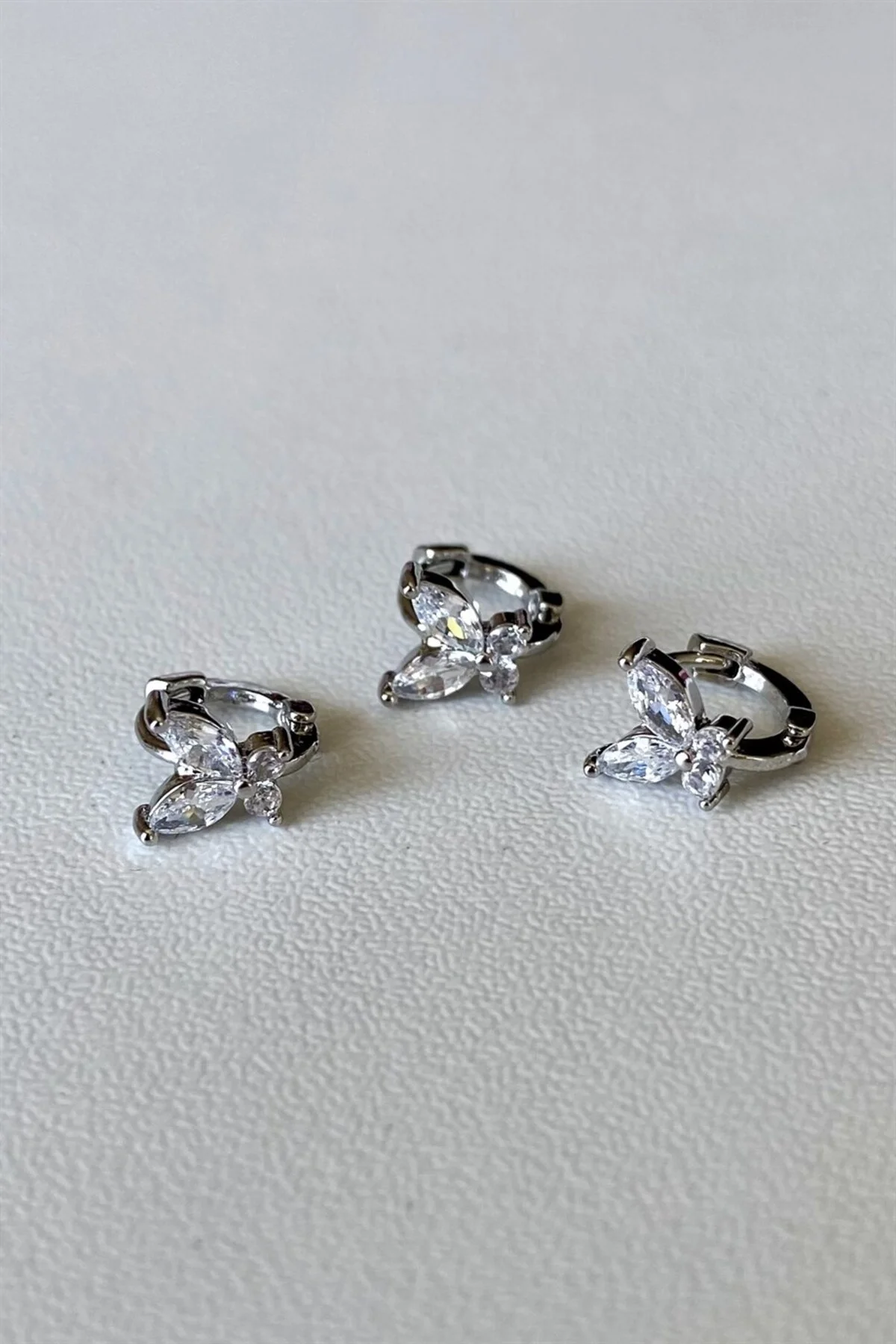Kelebek Halka 4 Mm Tragus Piercing | Cerrahi Çelik