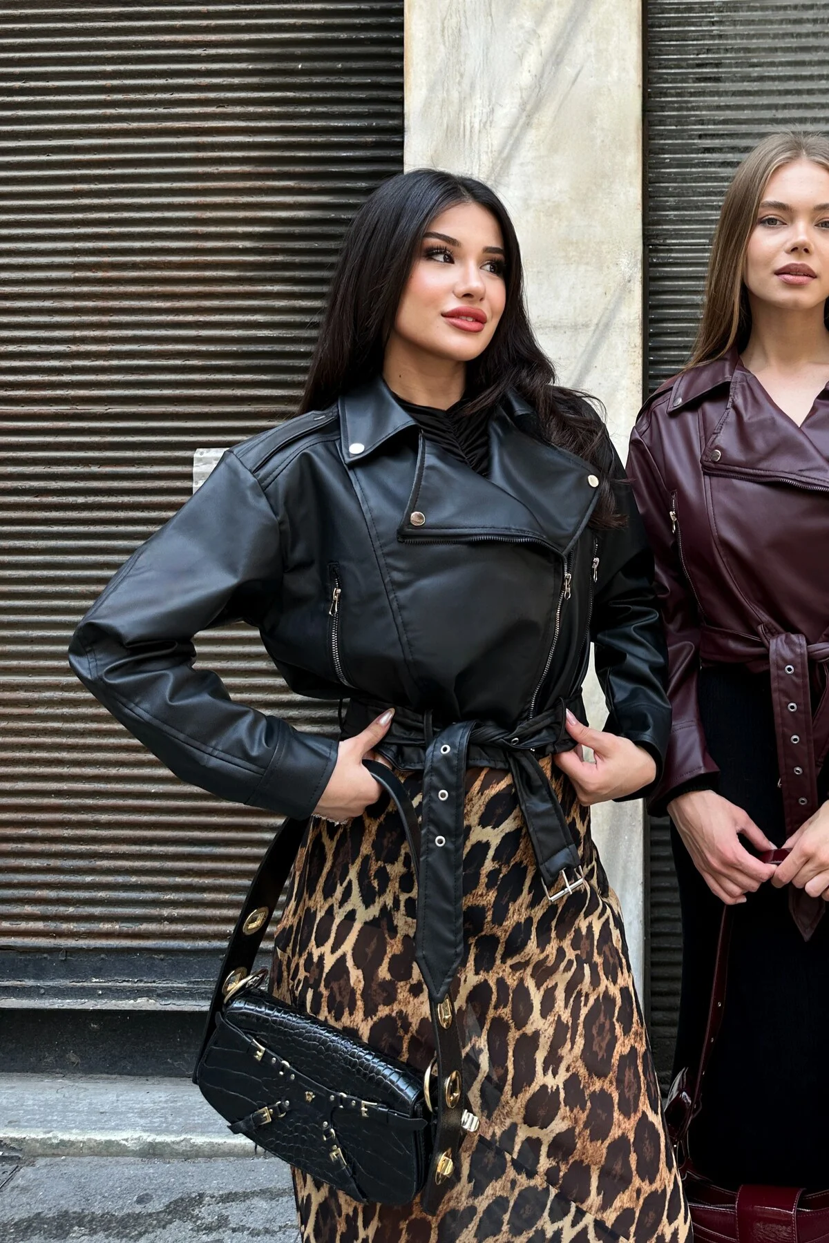 Kemerli Oversize Crop Deri Ceket