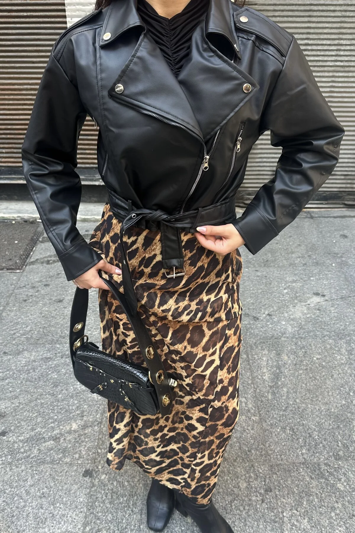 Kemerli Oversize Crop Deri Ceket