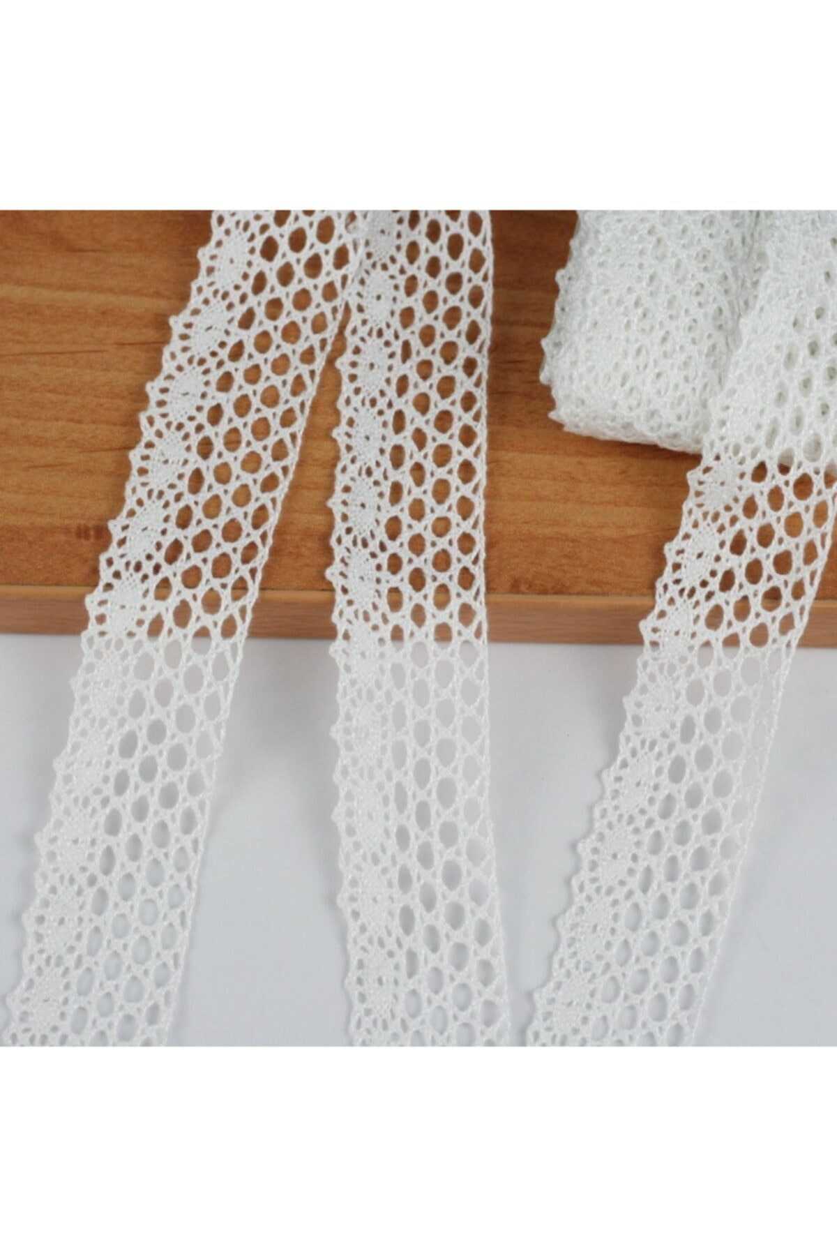 Tuhafiyecimiz Beyaz Kenar Pamuk Dantel 28Mm 10Mt