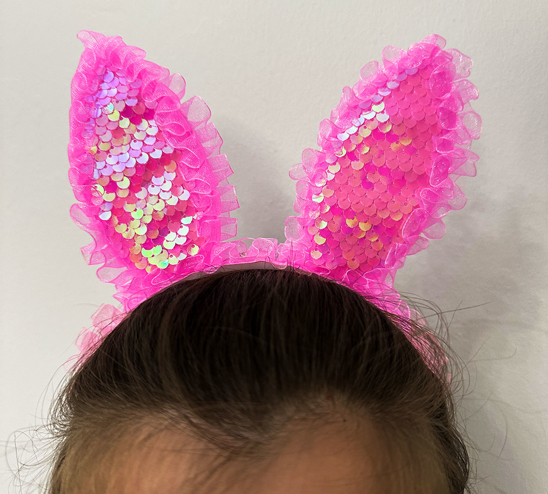 Kenarları Dantelli Fuşya Pullu Payetli Led Işıklı Tavşan Kulak Ta