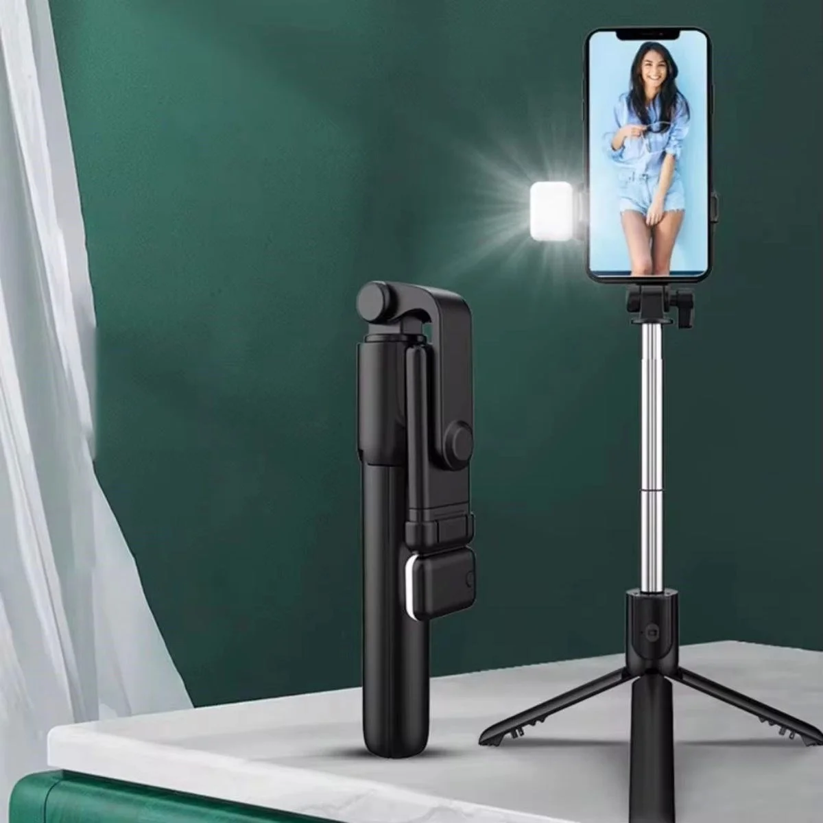 Kendiliğinden Led Işıklı Kumandalı Uzayabilen Selfie Çubuğu,masa Üstü Tripod Lisinya Diğer