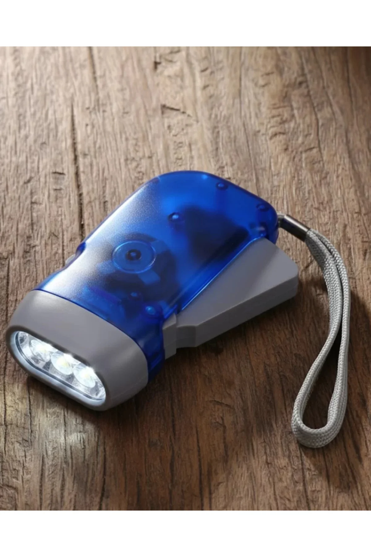 Kendiliğinden Şarjlı El Feneri Pilsiz Dinamolu 3 LED Taşınabilir
