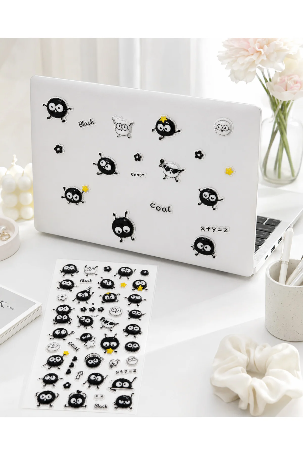 Kendinden Yapışkanlı Kabartmalı Sticker Seti – Sevimli Kömür Emoji Karakterli Dekoratif Çıkartma