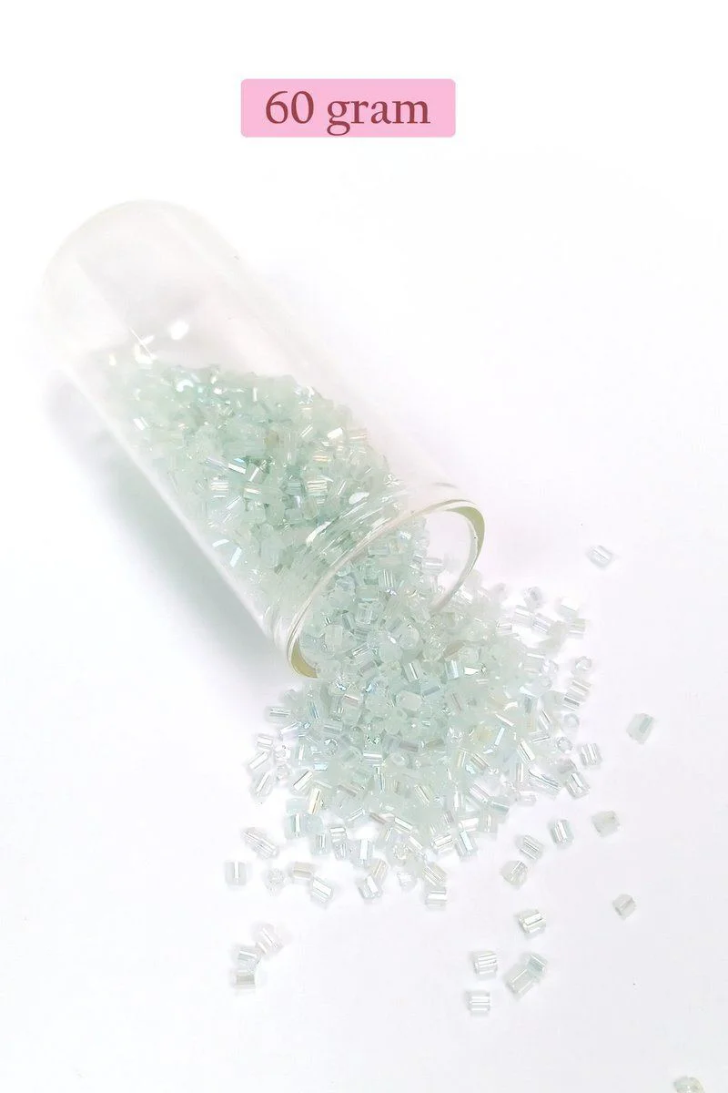 Kesme Cam Boncuk 2mm - 60 Gram Şeffaf Beyaz | El Sanatları ve Süsleme İçin Premium Cam Boncuk Fiyatı, Yorumları ve Özellikleri