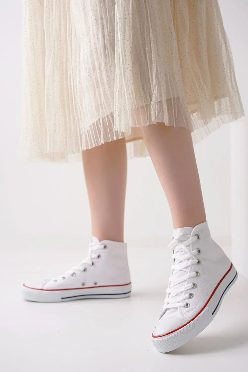 Keten Beyaz Kısa Konvers Spor Ayakkabı