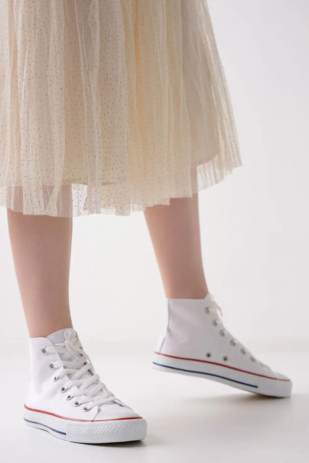 Keten Beyaz Kısa Konvers Spor Ayakkabı