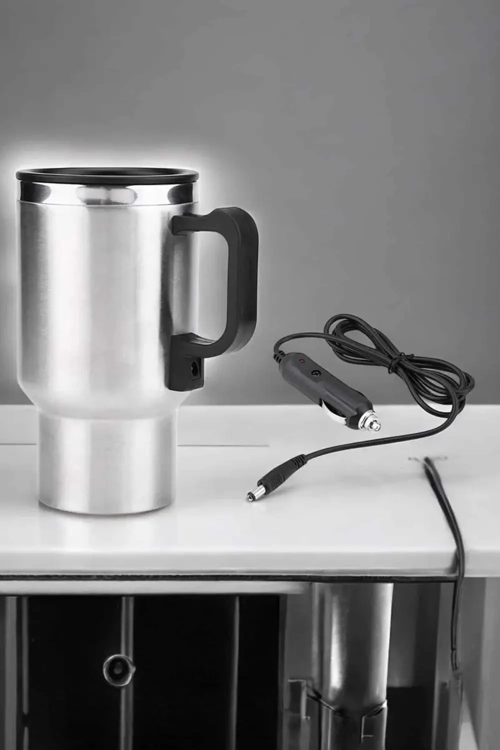 Kettle Kapaklı Araç İçi Termos Tüm Arabalara Uyumlu Çakmaklık Gir