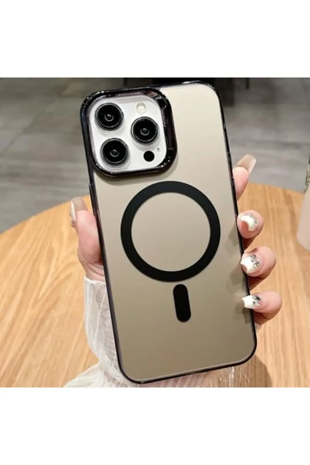 Kılıfı 16 Uyumlu Arkası Mat Silikon Kılıf Yükseltilmiş Lens Çerçe