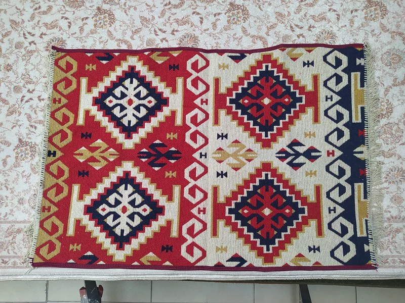 Kilim Antik 14583 Otantik Desen Model 80'*125 cm 1m² Natüre boya Kilim Antik 14583 Otantik Desen Model 80'*125 cm 1m² Natüre boya