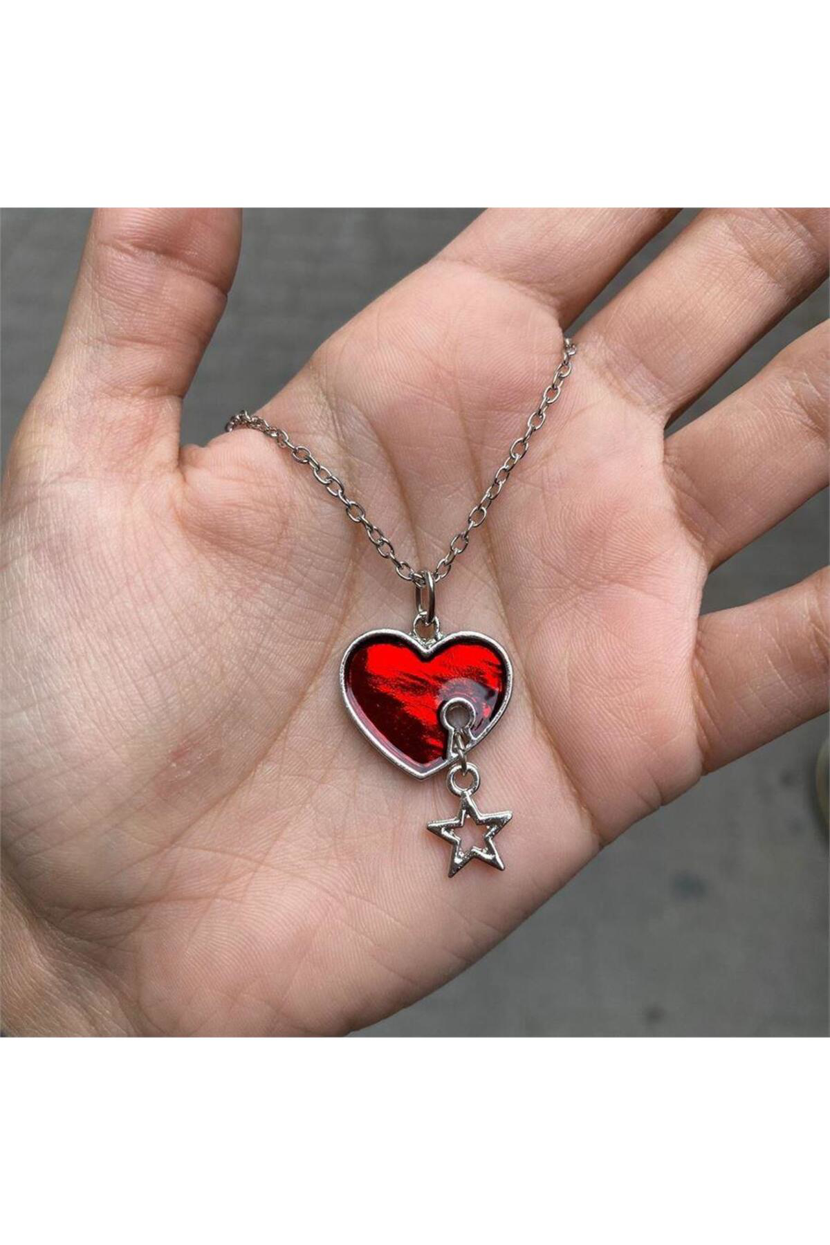 Kilit Detay Star Kırmızı Kalp Silver Kolye