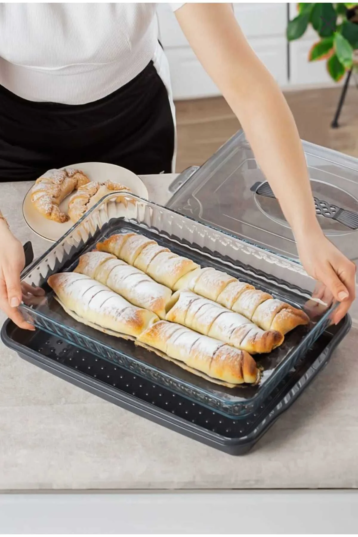 Kilitli Kapaklı Kek Börek Pasta Saklama, BORCAM TAŞIMA KABI - Kek