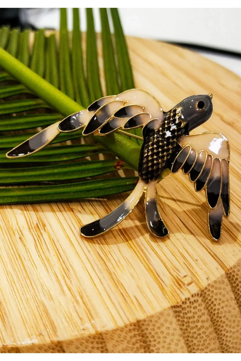 Kıllangıç Kuş Figürlü Broş