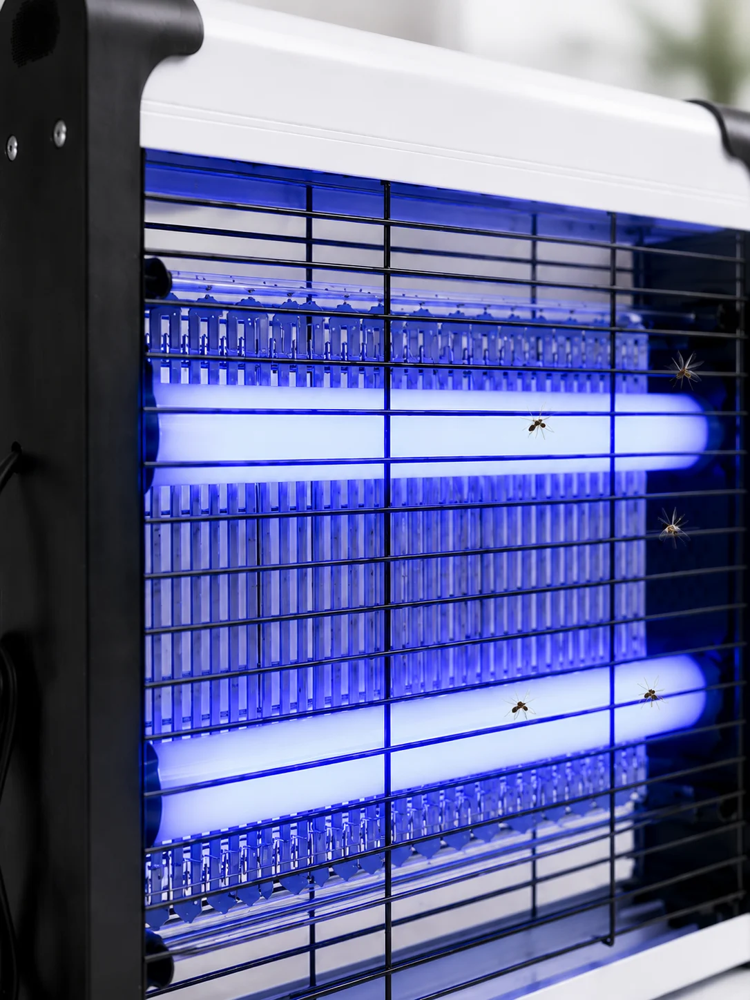 Kimyasal İçermeyen UV Işıklı Elektrikli Sinek ve Böcek Öldürücü