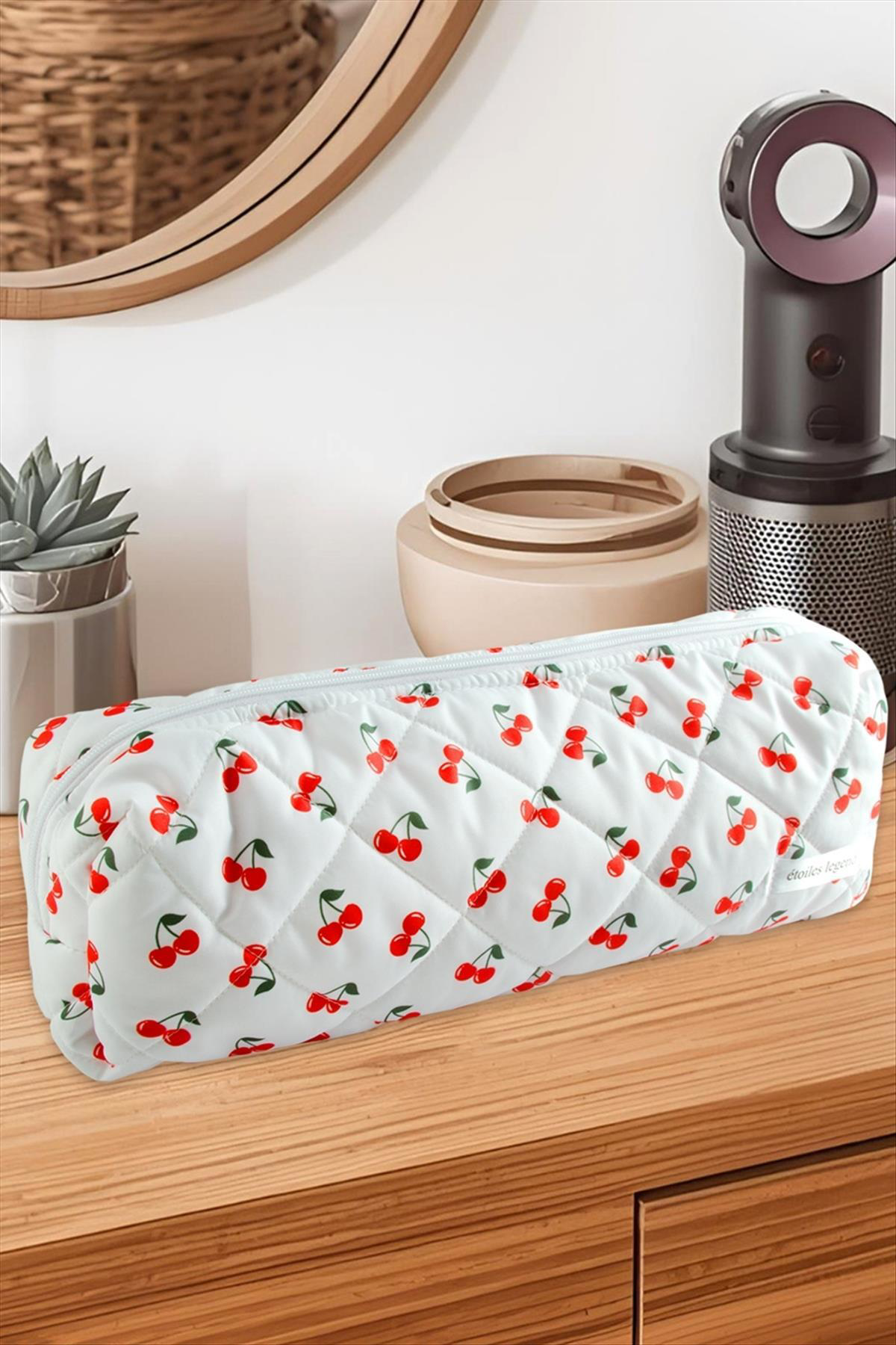 Kiraz Desenli Dy Saç Şekillendirici Çanta Kiraz Desenli Dy Saç Şekillendirici Çanta