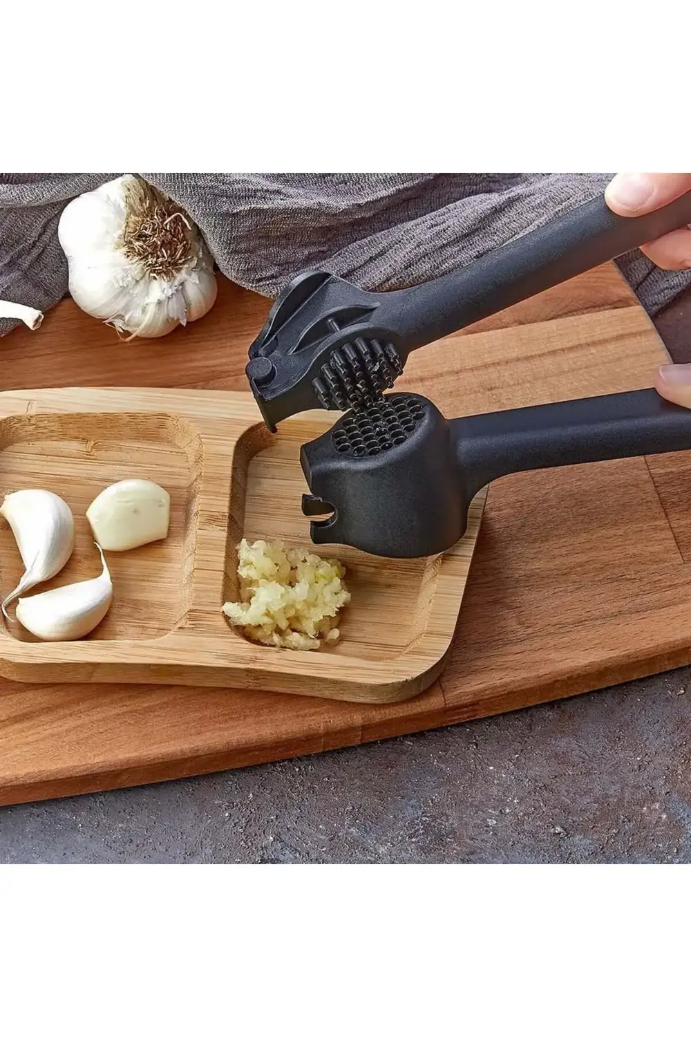 Kırılmaz Yapılı Sarımsak Ezici – Kolay Temizlik ve Pratik Kullanı