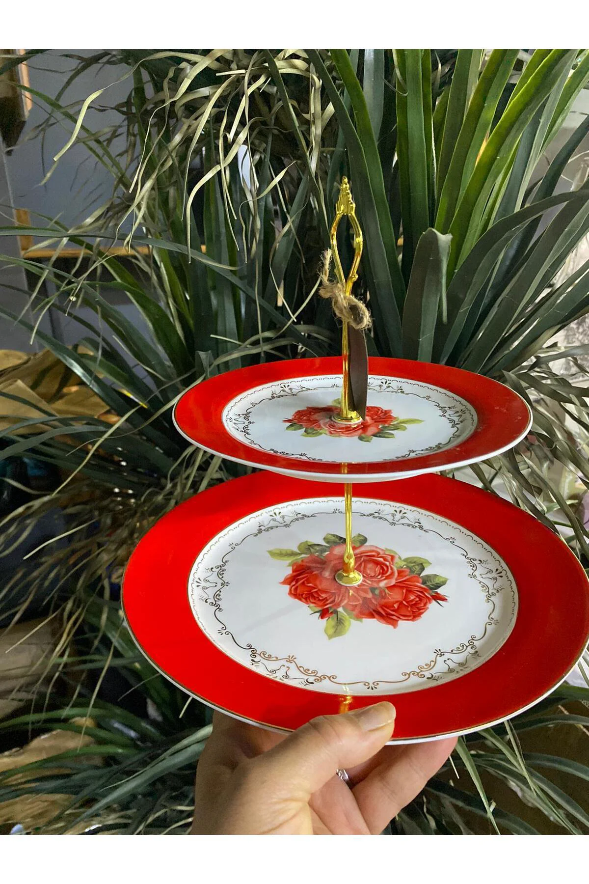 Kırmızı 2 Katlı Sunum Tabağı