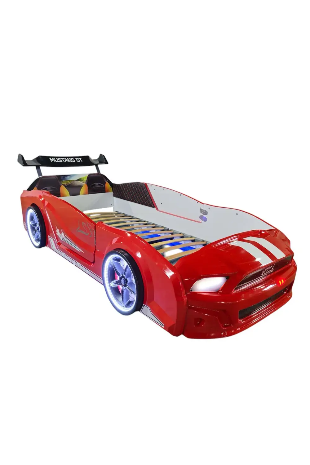 Kırmızı Arabalı Yatak Kapıları Açılan MST GT Full Ledli Rüzgarlık