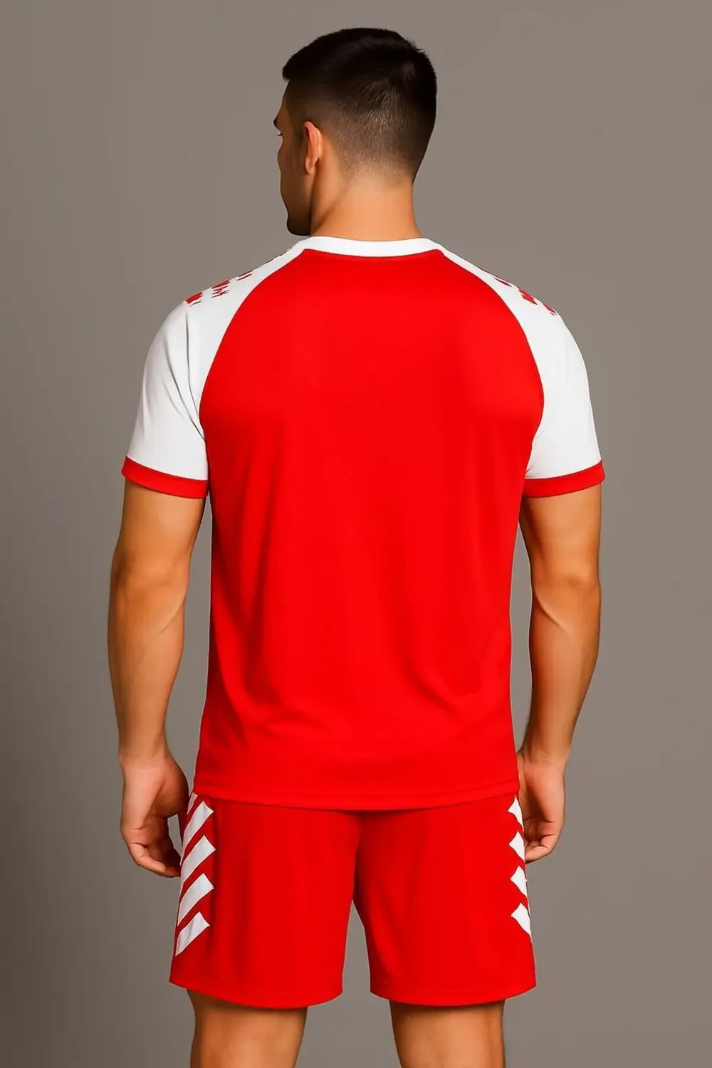 Kırmızı-Beyaz Forma Takımı (İsim ve Numara Yazılır) K0176-2XL