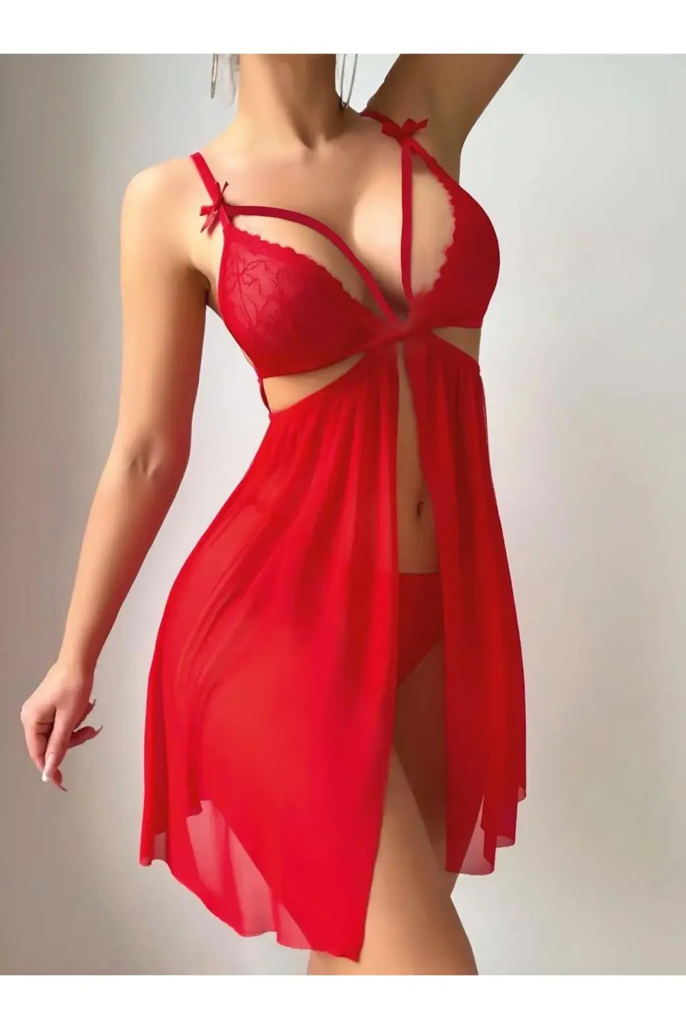 Kırmızı Göğüs İp Detaylı Dantel İşlemeli Tül Gecelik