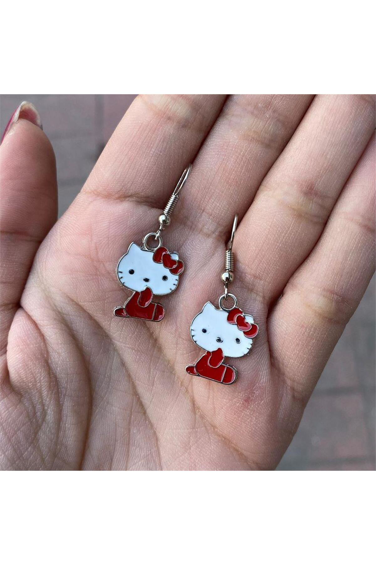 Kırmızı Hello Kitty Küpe