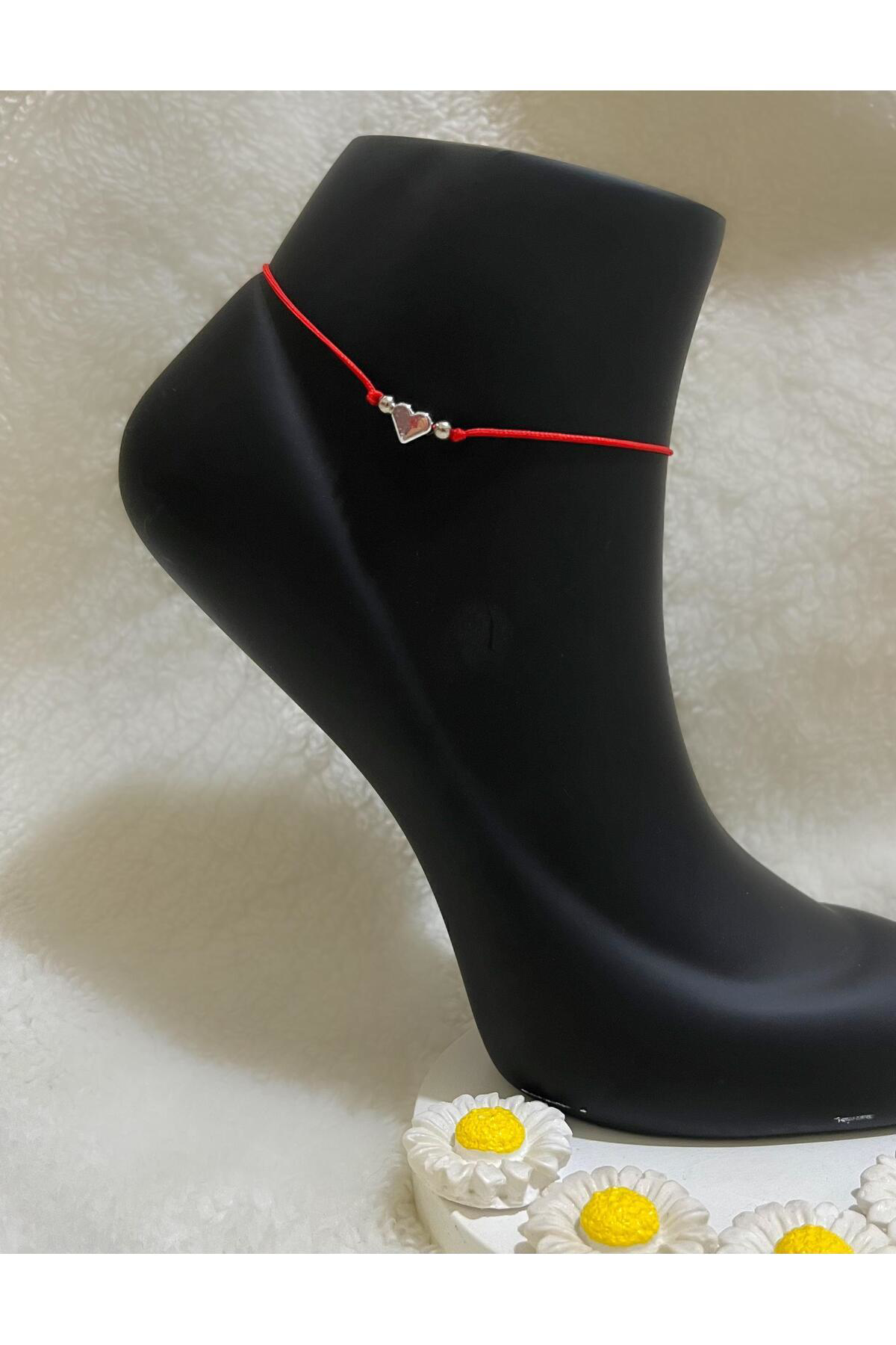 Arescollection Kırmızı İpli Ayarlanabilir Kalpli Sade Zarif Halhal