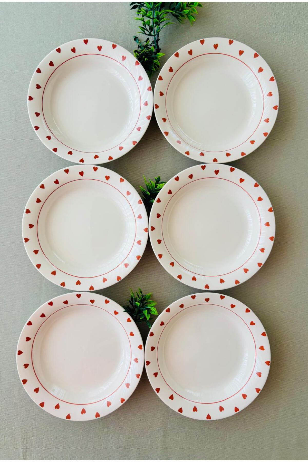 Kırmızı Kalp Model 6 Adet Modern Yemek Tabağı