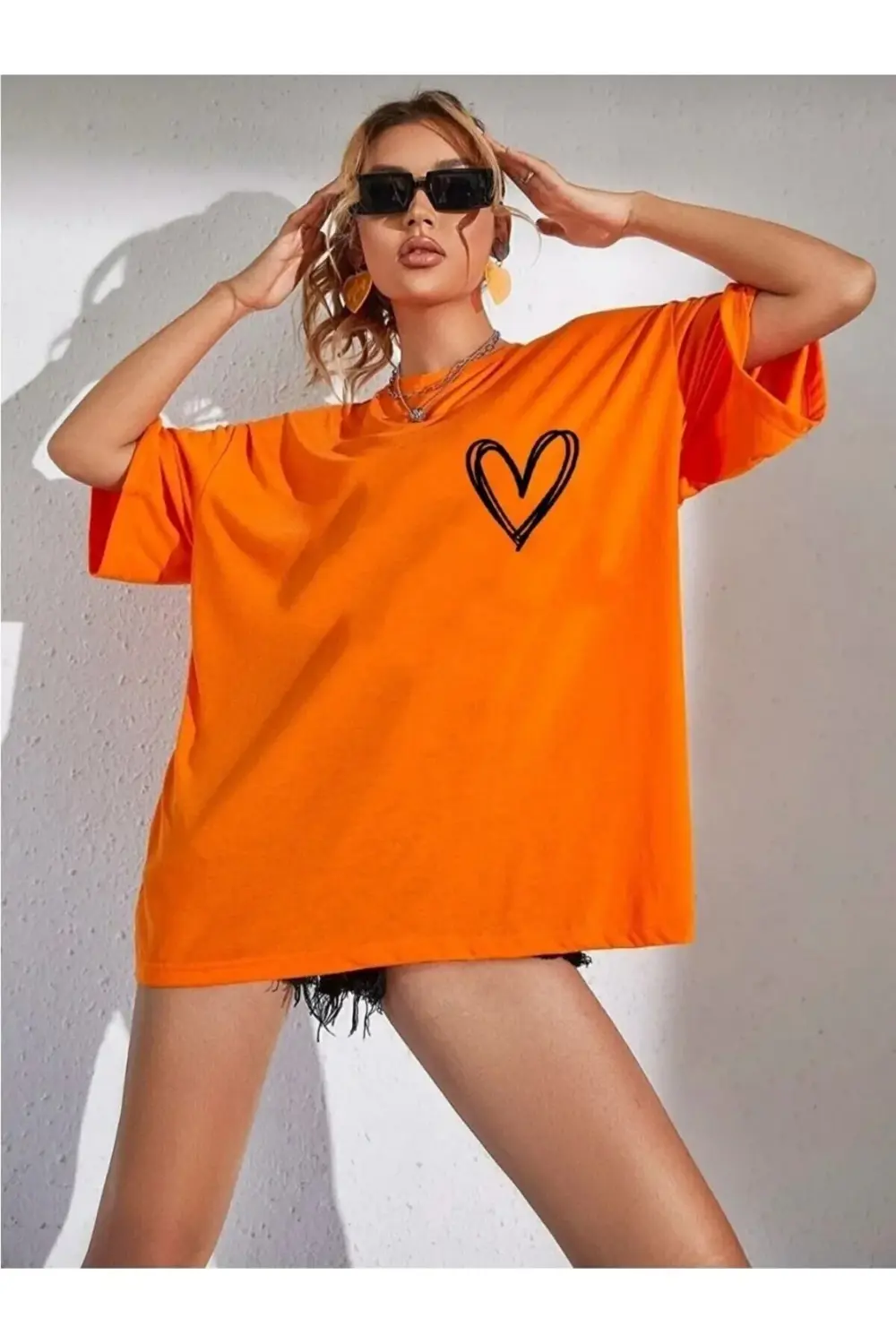 Kırmızı Minimal kalp baskılı oversize t-shirt