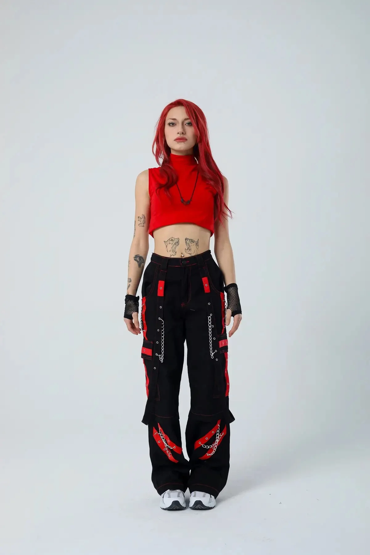 Kırmızı Şerit Detaylı Baggy Cyber-Pants Kırmızı Şerit Detaylı Baggy Cyber-Pants
