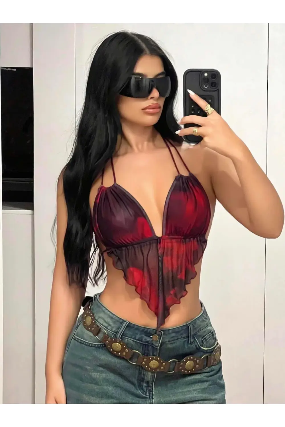 Kırmızı Siyah Desenli İnce Askılı Üçgen Kesim Crop