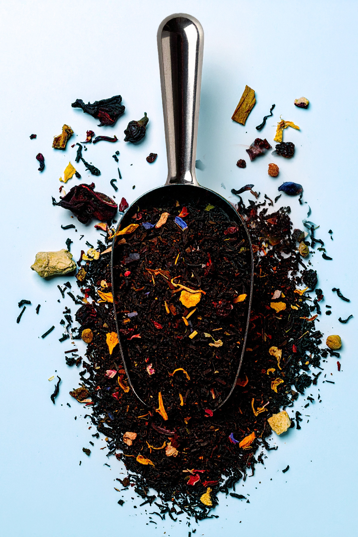 KIŞ ÇAYI – 12 Poşet – Premium Karışım – Kuşburnu, Hibiskus, Tarçı