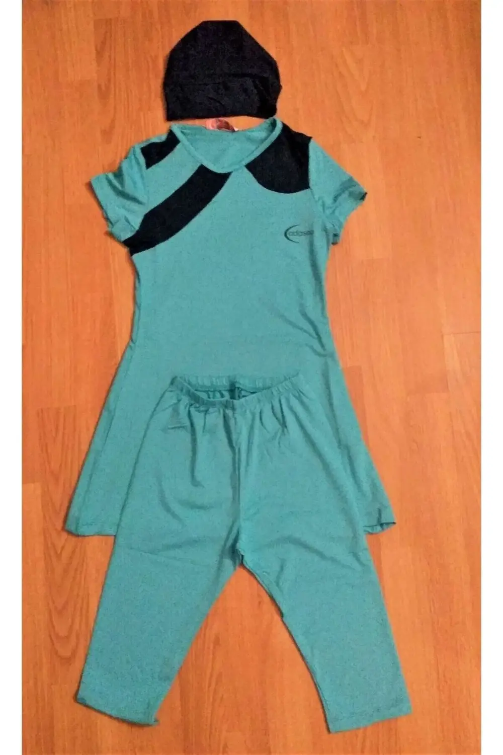 Kısa Kol Diz Altı Taytlı Çocuk Havuz Mayo adasea