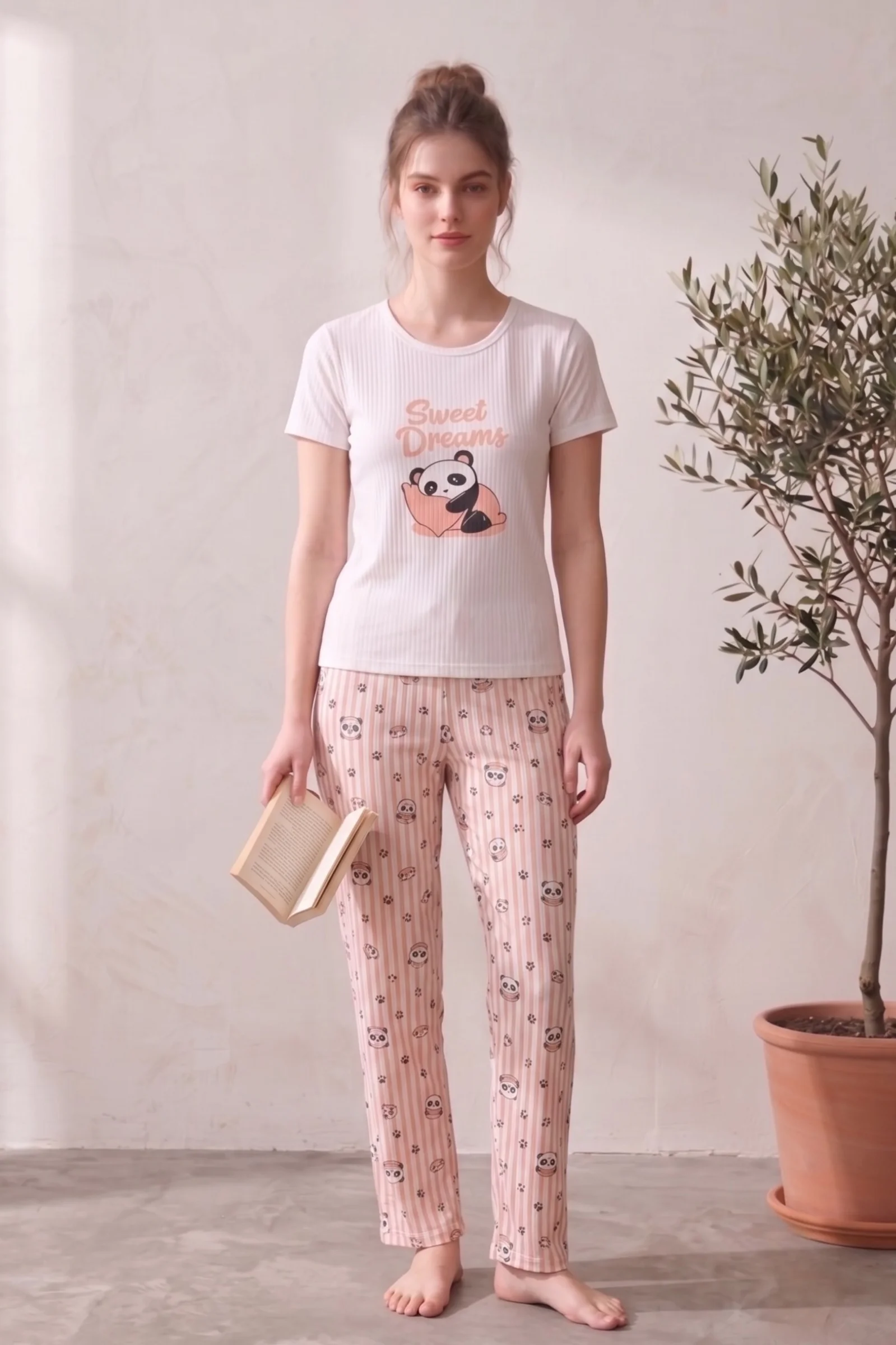 Kısa Kollu Desenli Yazlık Kadın Pijama Takımı, Yavruağzı, 3XL Kısa Kollu Desenli Yazlık Kadın Pijama Takımı, Yavruağzı, 3XL Fiyatı, Yorumları ve Özellikleri