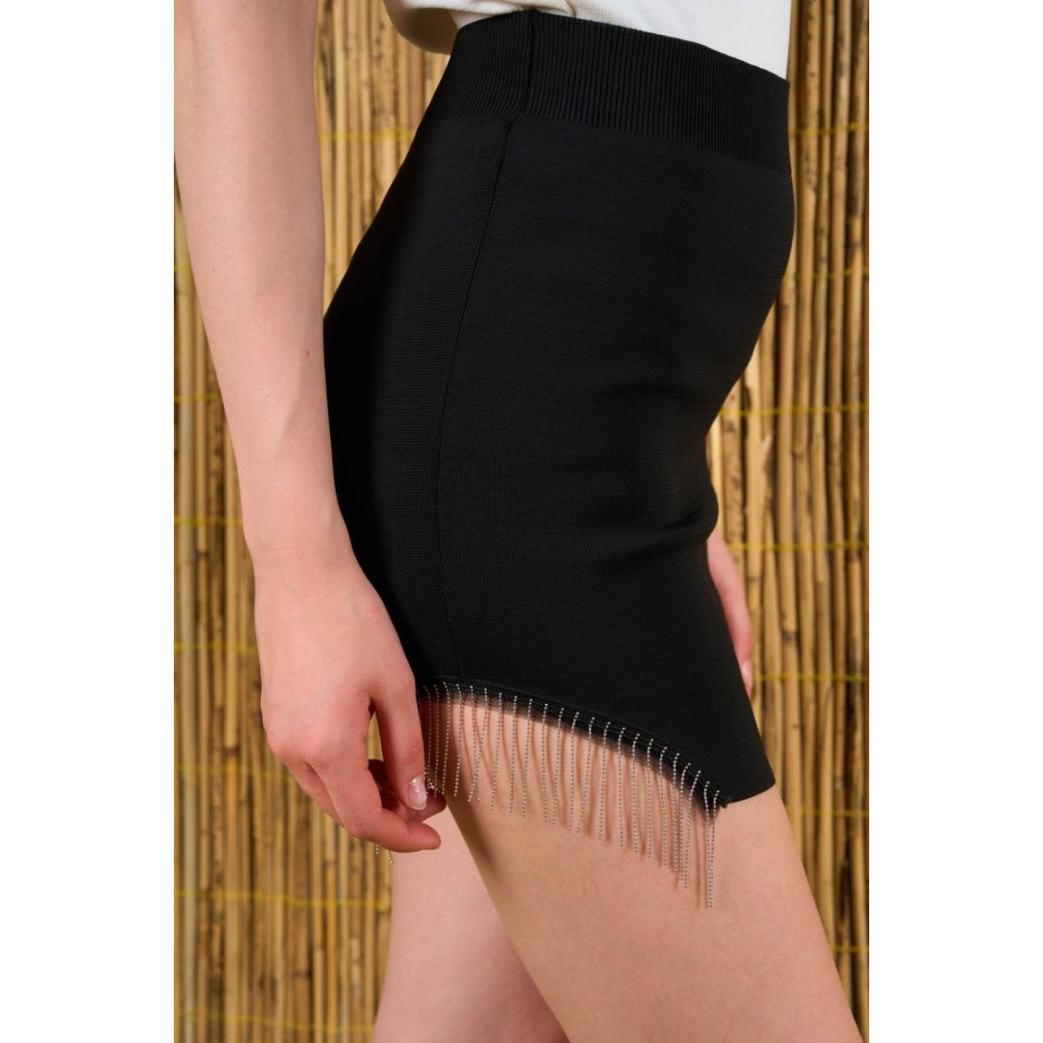 Kısa Zincir Detaylı Etek - Siyah Kısa Zincir Detaylı Etek - Siyah