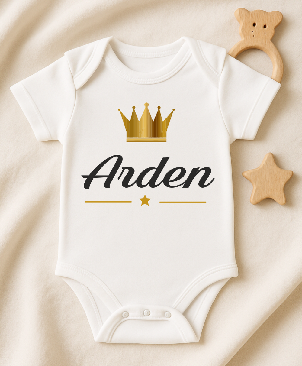 Kişiye Özel İsimli Bebek Body Gold Taçlı Yeni Doğan Zıbın007