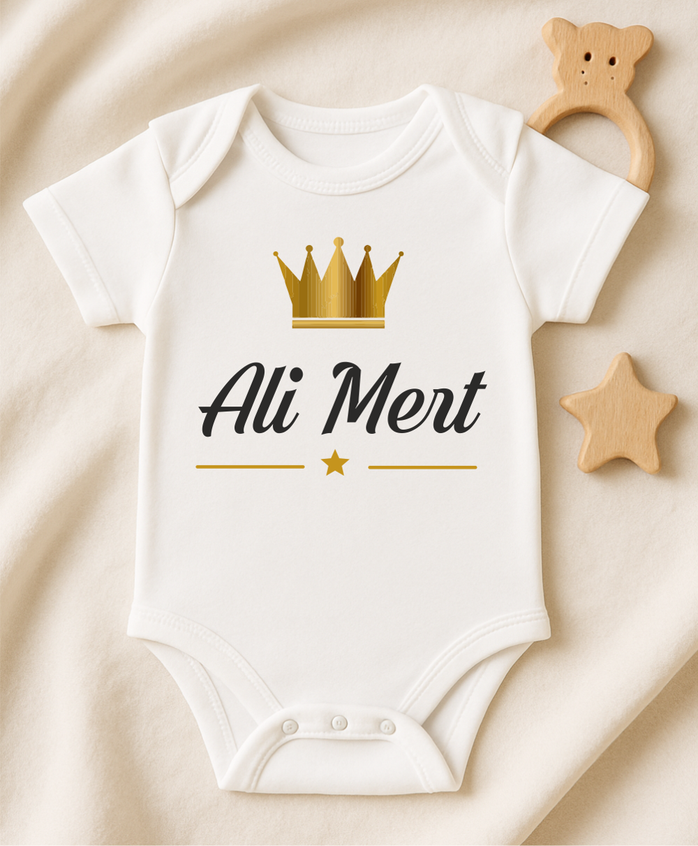 Kişiye Özel İsimli Bebek Body Gold Taçlı Yeni Doğan Zıbın003