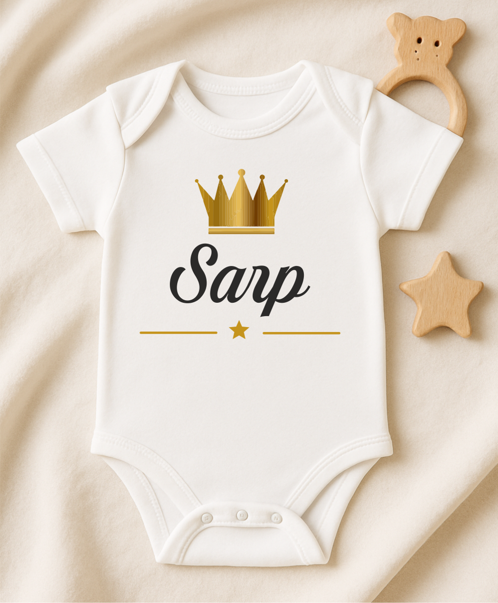 Kişiye Özel İsimli Bebek Body Gold Taçlı Yeni Doğan Zıbın055