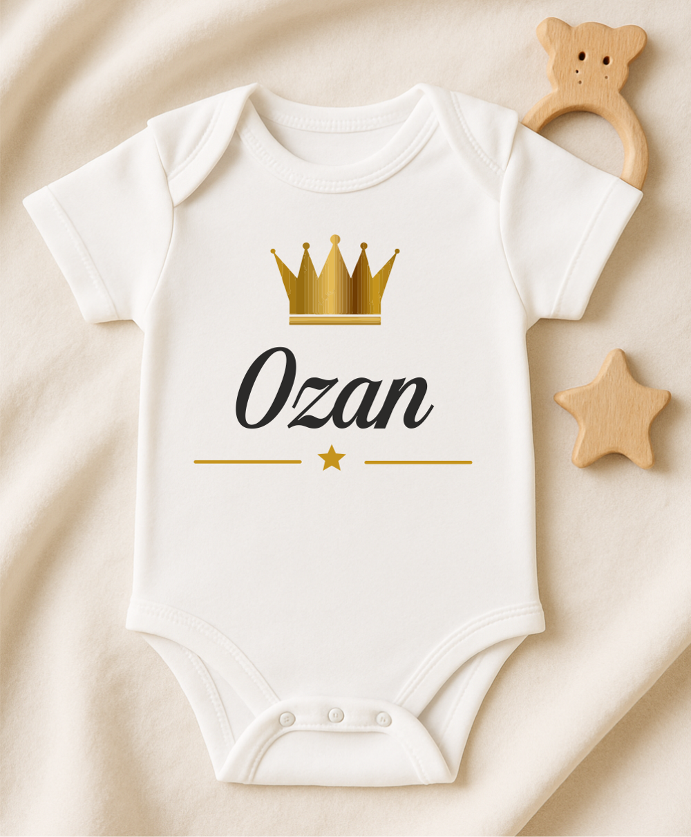 Kişiye Özel İsimli Bebek Body Gold Taçlı Yeni Doğan Zıbın094