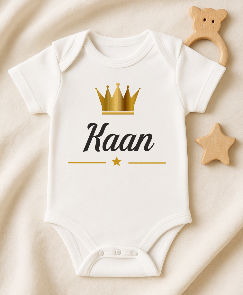 Kişiye Özel İsimli Bebek Body Gold Taçlı Yeni Doğan Zıbın070