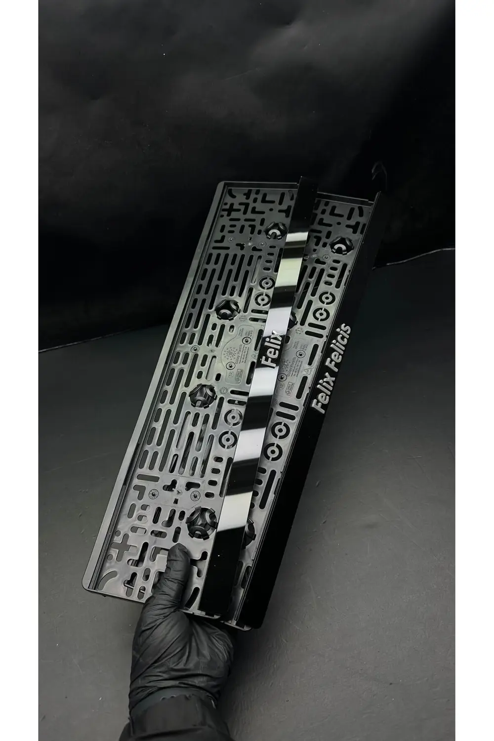 Kişiye Özel Pleksi Kabartma Takmatik Plakalık