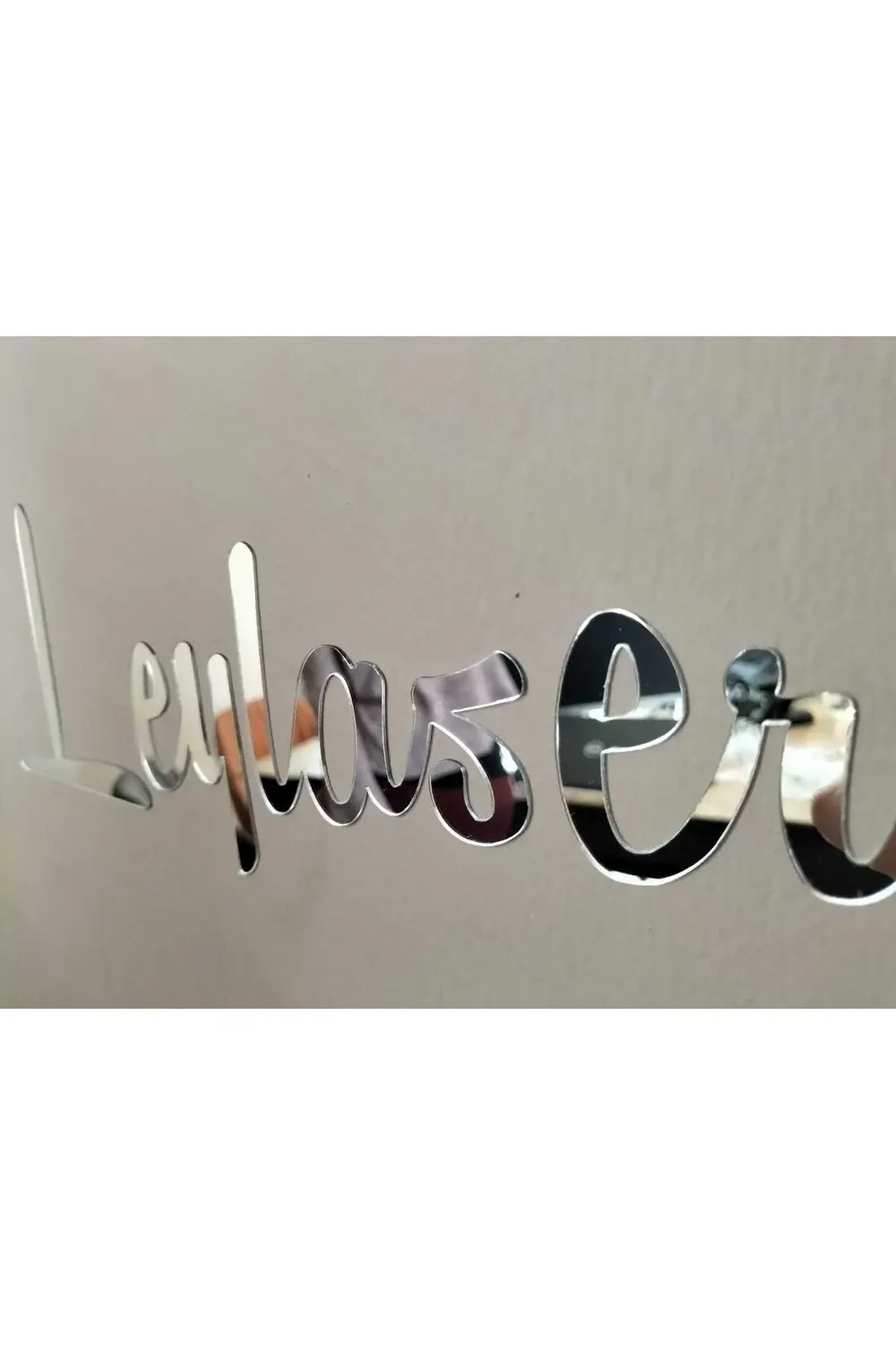 Kişiye Özel Yazı, Kendinden Yapışkanlı Aynalı Gümüş Pleksi Duvar