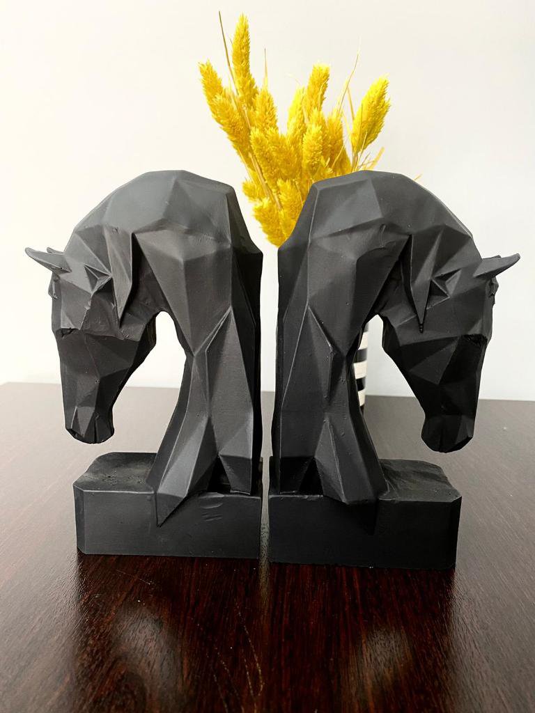 Mirsa Global Kitap Tutucu Kübik At Figürlü 2 Li ( Polyester)