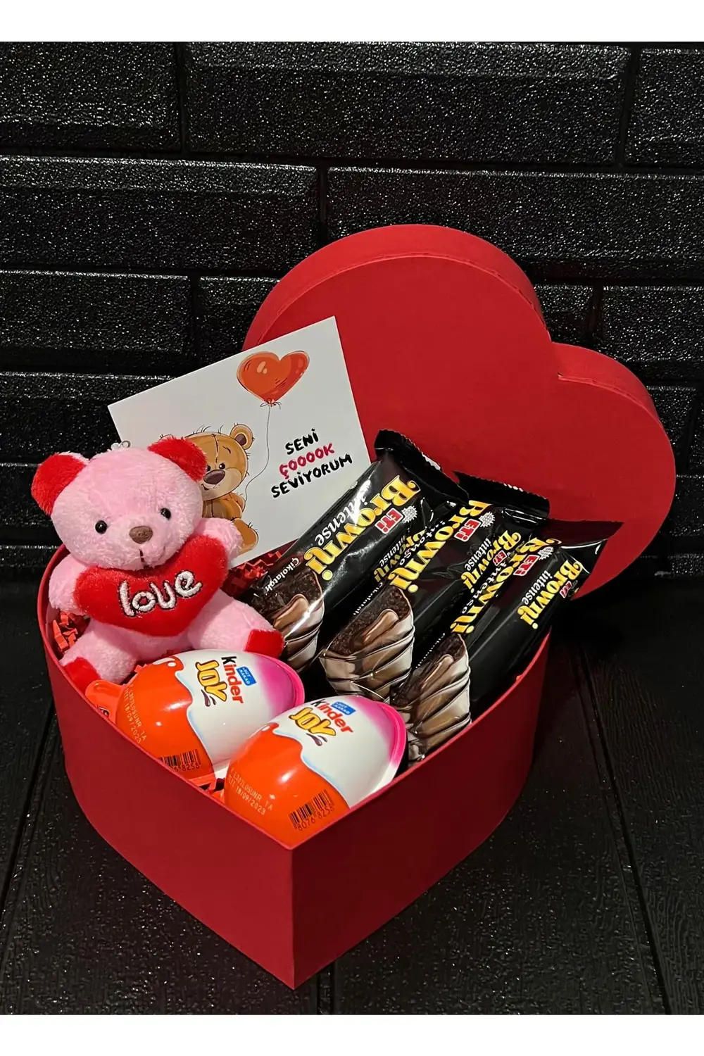 Kız Arkadaşa Hediye Kalp Kutuda Kalpli Pembe Ayıcık - Browni Inte