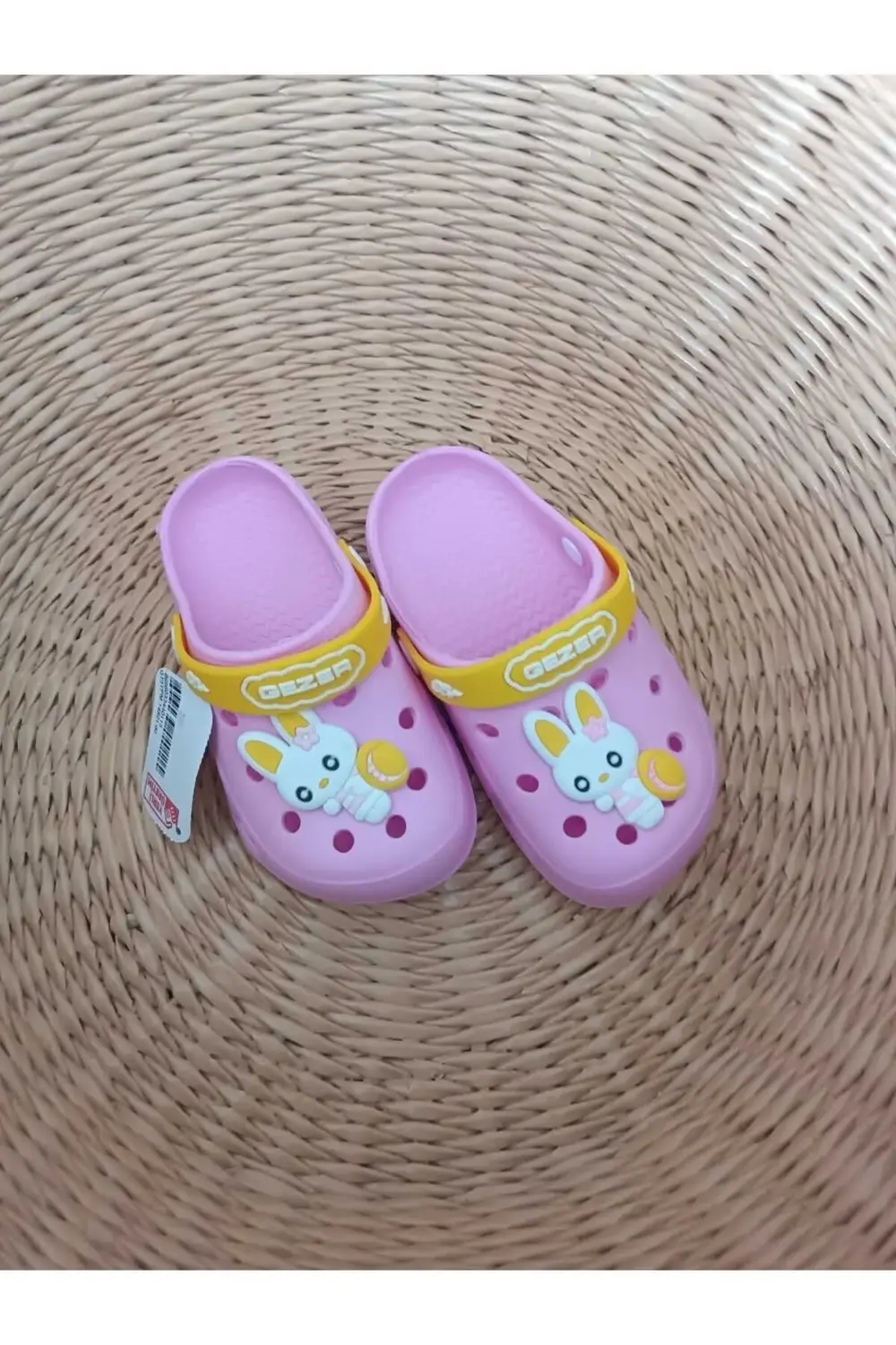 Kız Çocuk Modelli Hafif ve Rahat Suya Dayanıklı Eva Sandalet Terl