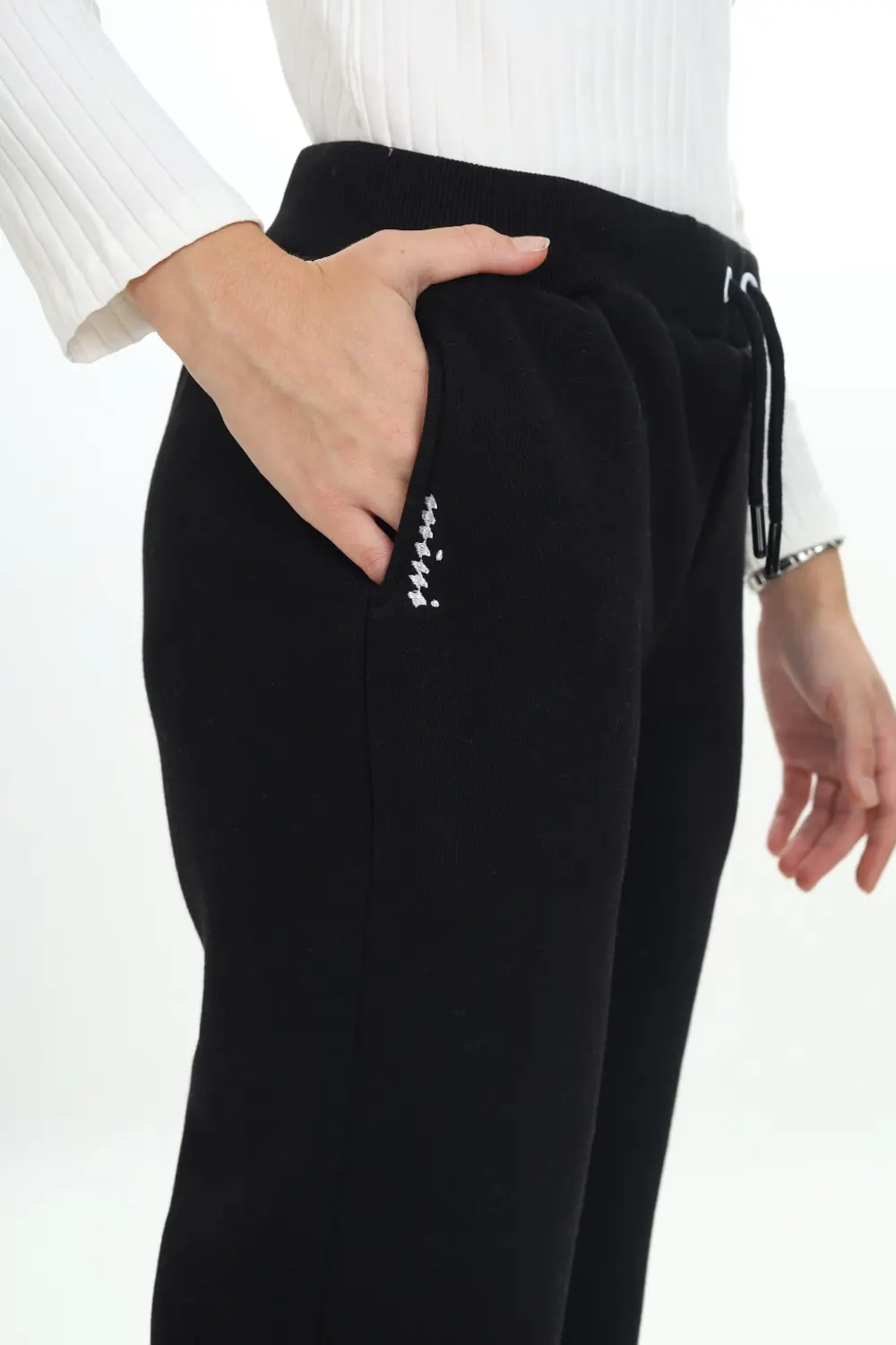 Kız Çocuk Nakış Baskılı Beli Paçası Ribanalı Cepli Basic Jogger E