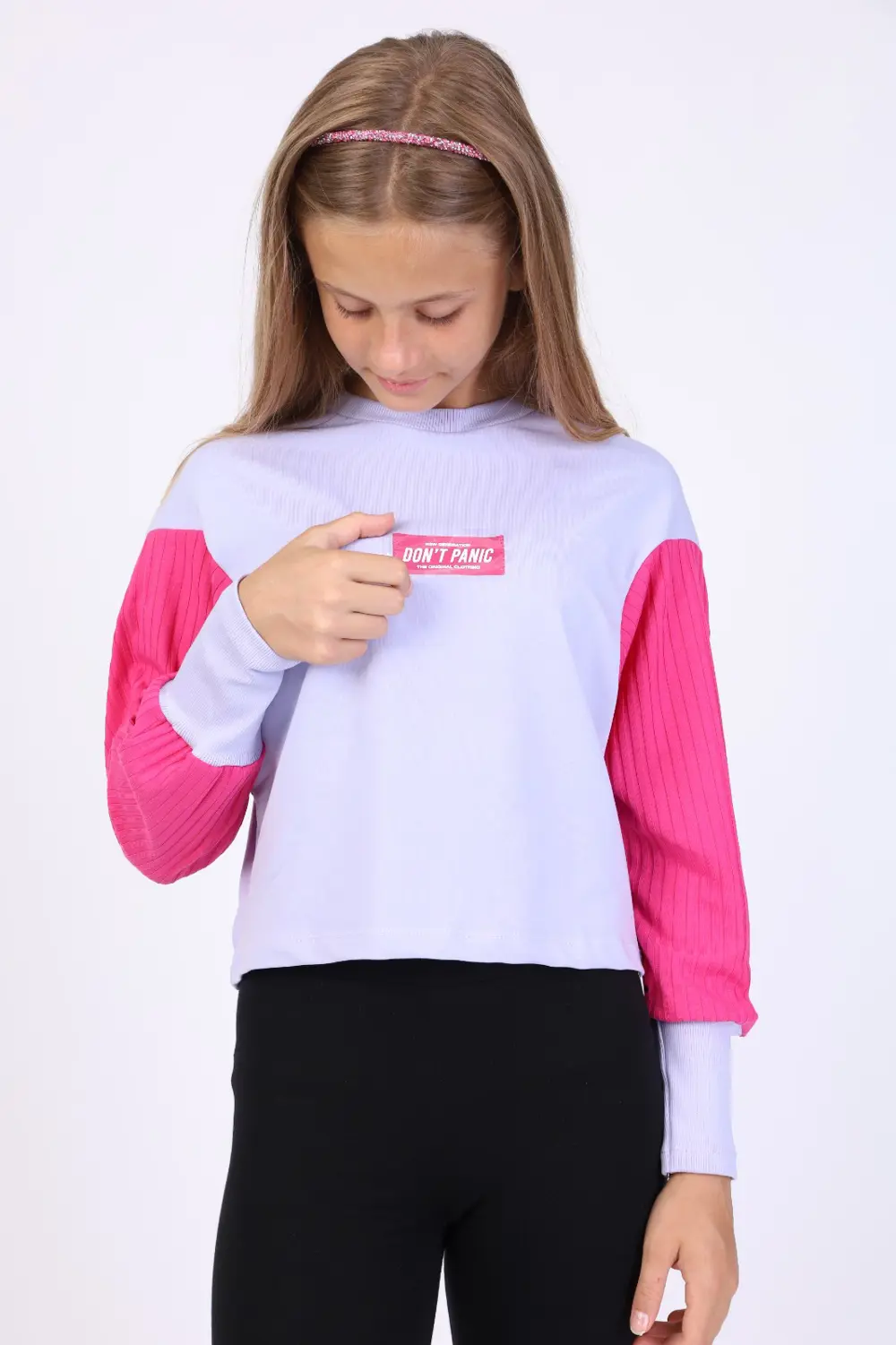 Kız Çocuk Relax Fit Bisiklet Yaka Düşük Omuz Baskılı Crop Sweatsh