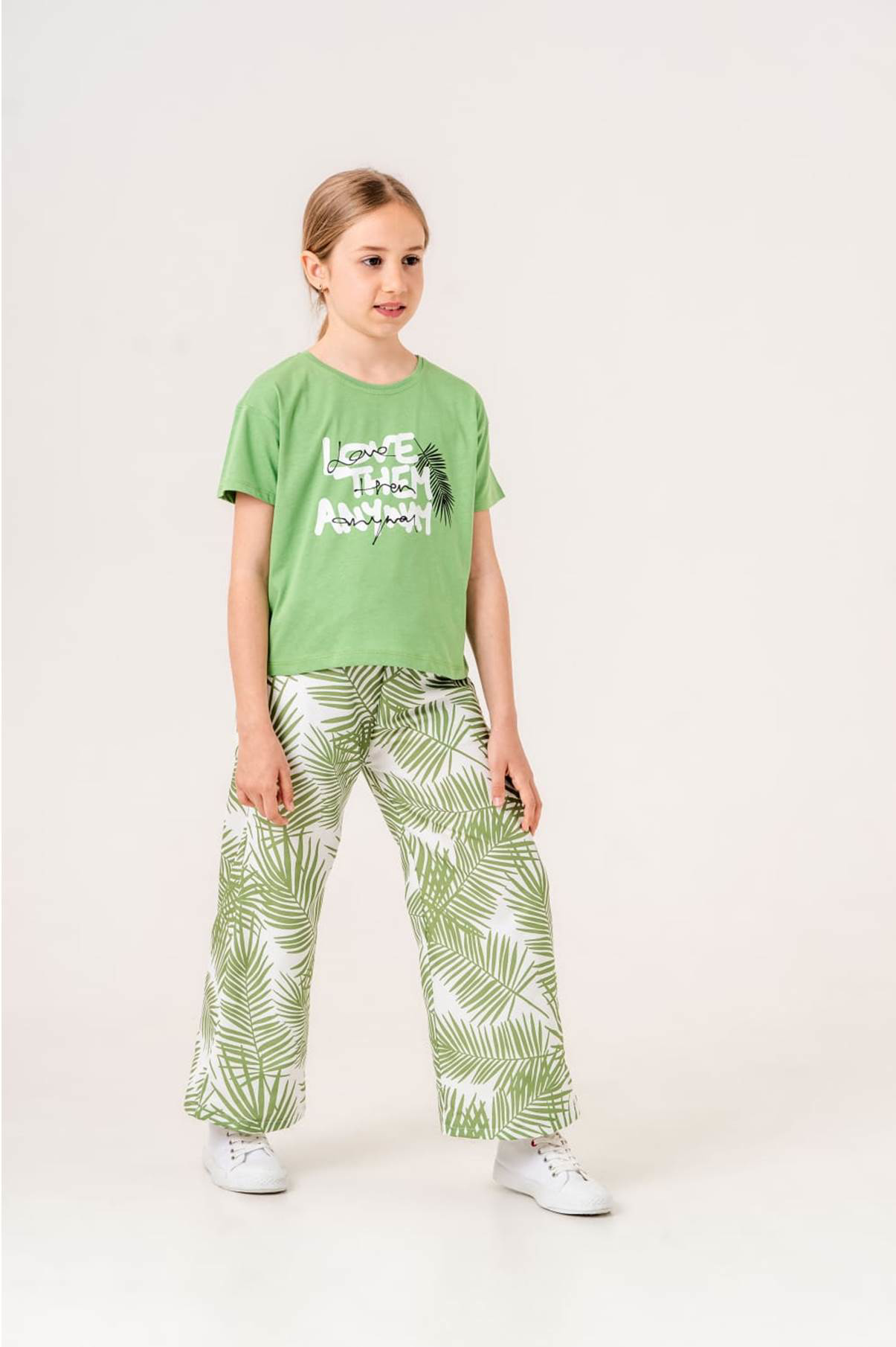 Kız Çocuk Yaprak Desenli Bisiklet Yaka 5/12 yaş  Takımı