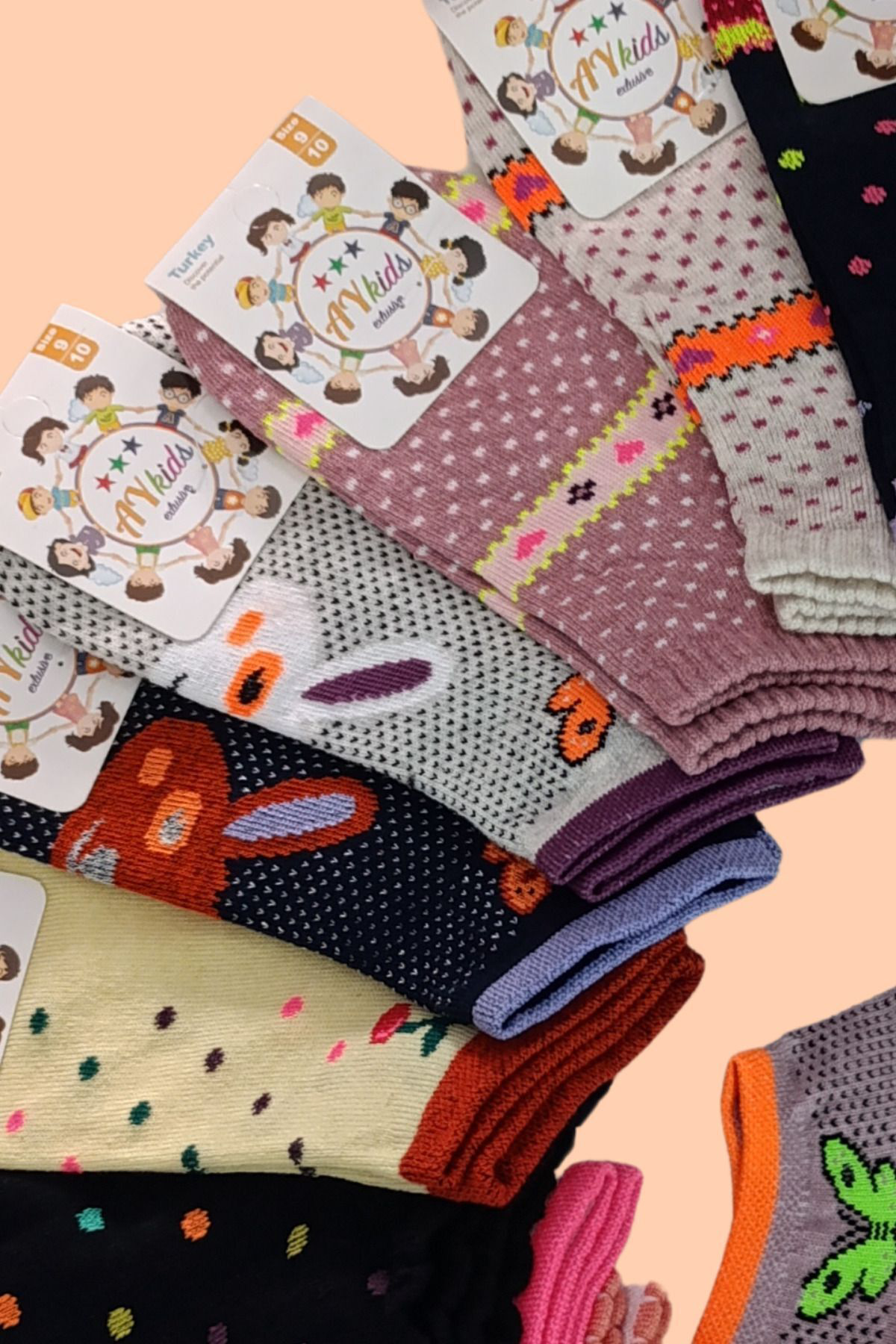 Kız - Erkek Çorap Desenli Model Pamuklu Terletmez (4 ÇİFT) Öğrenc