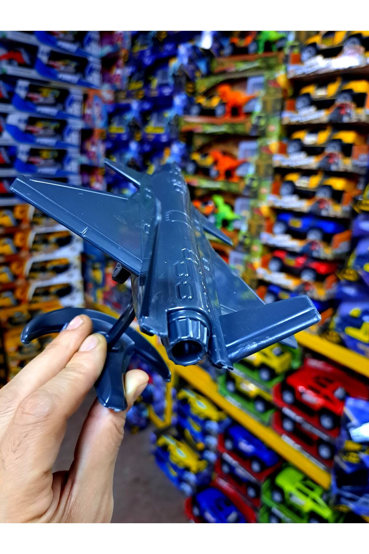 Oyuncak Store Kizilelma Savaş Uçaği Çek Birak Özellikli Standli Askeri Hava Ara