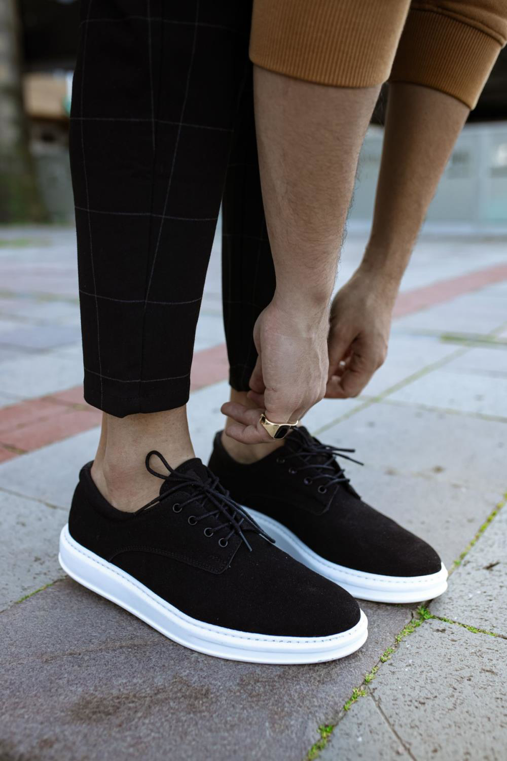 Klasik Erkek Ayakkabı 001 Siyah Süet (Beyaz Taban)